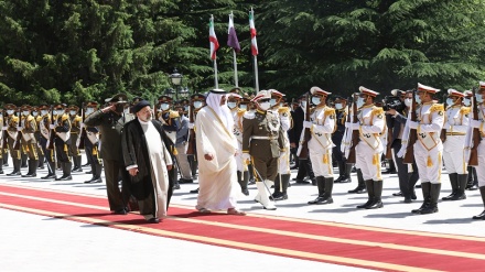 Presidenti i Republikës Islamike të Iranit mirëpret zyrtarisht emirin e Katarit