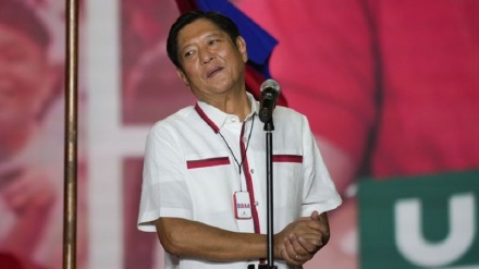 フィリピン大統領選、マルコス元大統領の長男が当選の見通し
