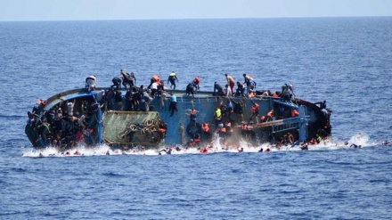 ミャンマー沿岸でロヒンギャ族難民を乗せた船が沈没