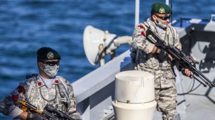 Pasukan AL Iran Terlibat Kontak Senjata dengan Perompak di Laut Merah
