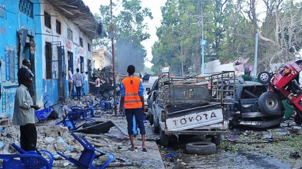 Militants launch deadly attack on international military camp in central Somalia