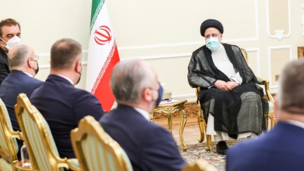 伊朗反对北约的扩张主义政策