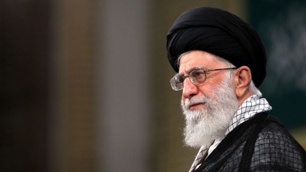 Mesazh ngushëllimi i Liderit Suprem të Revolucionit Islamik pas incidentit në Abadan