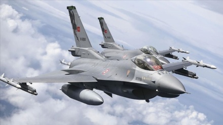 Turchia media tra Ucraina e Russia e continua a bombardare nord Iraq