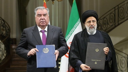 Presiden Tajikistan di Tehran untuk 'Memperkuat Hubungan Persahabatan'