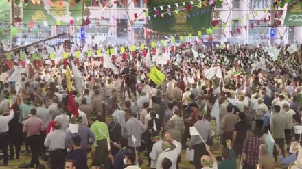 Iranians mark birth anniversary of Imam Reza, denounce anti-Islam rhetoric