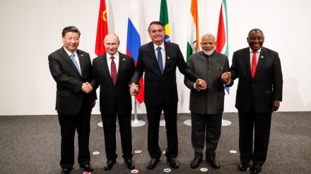 Xi aux BRICS : tous unis contre l'hégémonisme