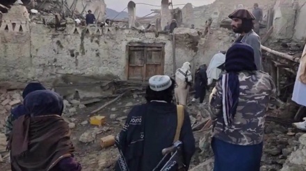  Strong earthquake kills at least 950 people in Afghanistan 