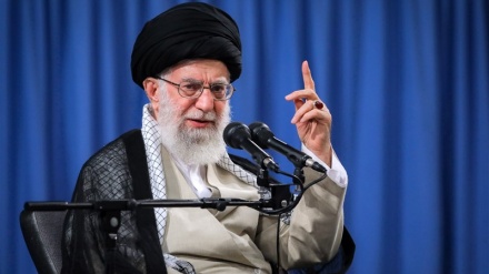 イラン最高指導者「敵は、イラン国民をそのイスラム体制と対峙させることはできない」