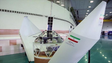 伊朗卫星制造厂使用国产知识型产品
