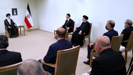 Lideri suprem i Revolucionit Islamik në takim me presidentin e Turkmenistanit: Komisioni i Përbashkët i Bashkëpunimeve të jetë aktiv për zbatimin e marrëveshjeve