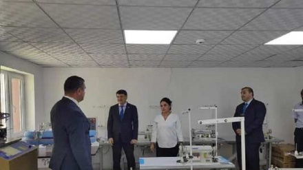 بازدید وزیرصنعت تاجیکستان از تعدادی واحد صنعتی ناحیه شغنان