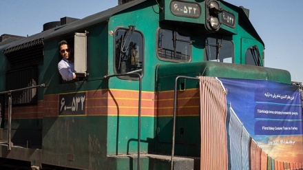 Jalur Transit Kereta Api Kazakhstan ke Turki Melalui Iran Dibuka