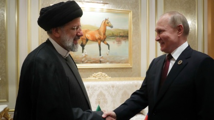 Pertemuan Presiden Iran dan Rusia di Ashgabat