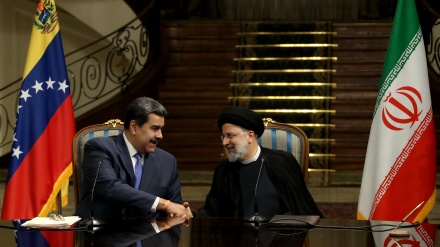 Iran dan Venezuela Tanda Tangani Perjanjian Kemitraan 20 Tahun