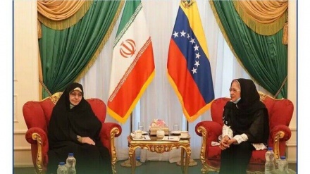 委内瑞拉第一夫人与伊朗副总统会晤