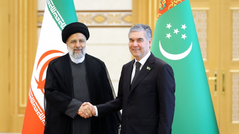 Presiden Raisi dan Gurbanguly Berdymukhamedov
