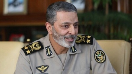 מפקד הצבא האיראני: חיל המלחמה האלקטרונית מסוגל לבצע משימות גדולות