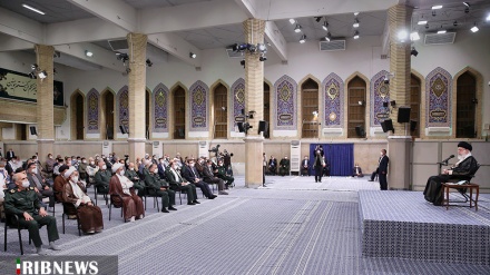 Kuçəkə Cəmyəti Şəhidon Konqresi Karquzoron de İnğılobi Ali Rəhbəri bıə vindemon