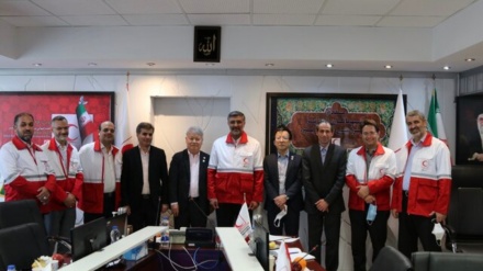 イラン赤新月社と日本赤十字社の間の協力可能性が検討