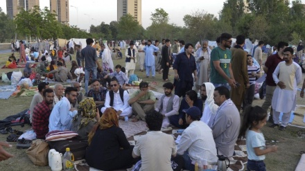 په اسلام اباد کې افغان پناه غواړو مظاهره وکړه
