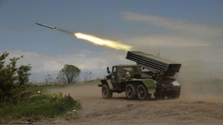 अमेरिका ने दोबारा आग में घी डालने का किया काम, यूक्रेन को देगा एडवांस रॉकेट सिस्टम