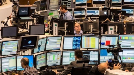 Borse, caos banche arriva in Ue, timore Deutsche Bank 