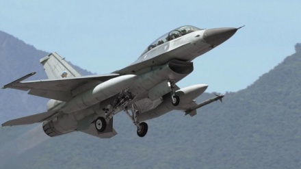 米軍パイロットが乗った台湾戦闘機が緊急着陸