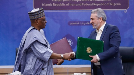  Iran and Nigeria sign 9 MoUs to boost economic and trade ties 