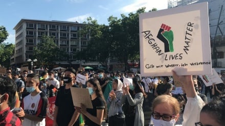 مهاجران افغان در اندونزی تظاهرات کردند