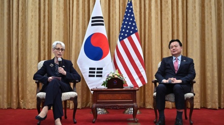 美韩副外长在首尔会晤