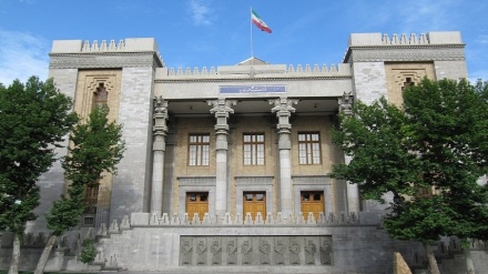 איראן הזמינה את שגריר הודו למחות על ההתבטאויות הפוגעניות בזכות הנביא (עליו השלום)