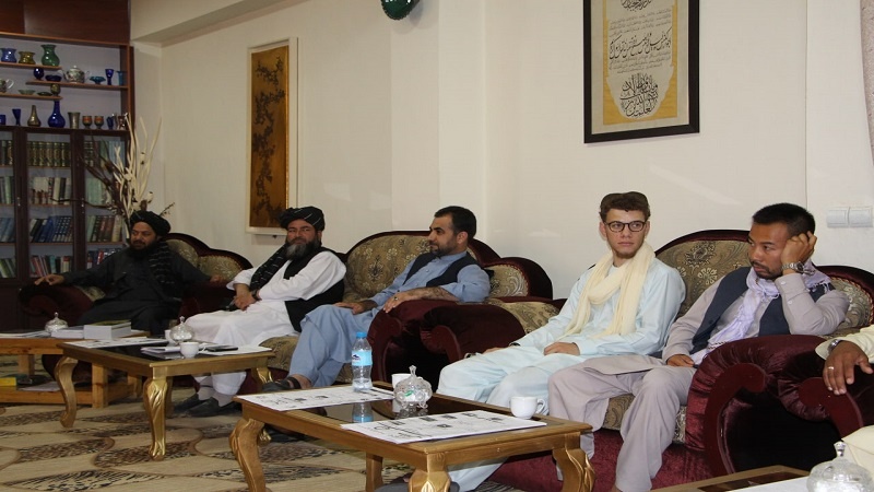مقام طالبان: از سفر گردشگران خارجی به افغانستان حمایت می کنیم
