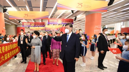 中国国家主席が香港に到着　返還25周年式典に出席へ