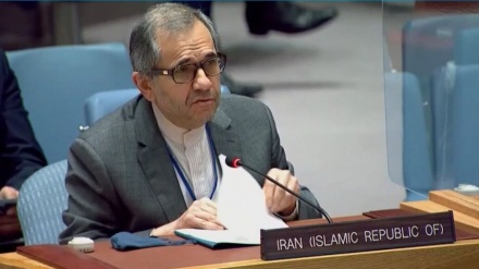 ایران د افغانستان د خلکو ترڅنګ ولاړ دی