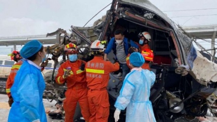 चीन में बुलेट ट्रेन पटरी से उतरी, ड्राइवर की मौत, कई यात्री घायल