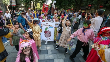 Festival Teater Anak dan Remaja Internasional ke-27 di Hamedan Dimulai (1)