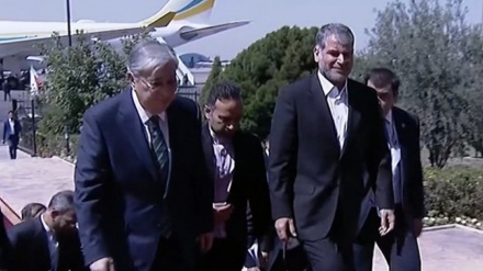 נשיא קזחסטן הגיע לטהרן