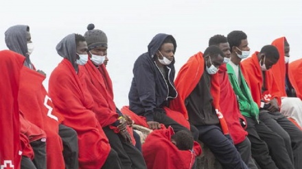 Migranti: Canarie, sbarcate oltre 300 persone in 48 ore