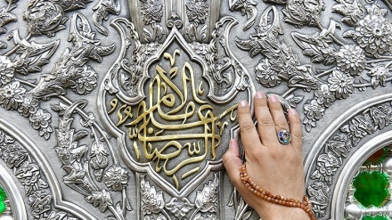 Suasana Karbala pada Malam Kelahiran Imam Ridha as (2)