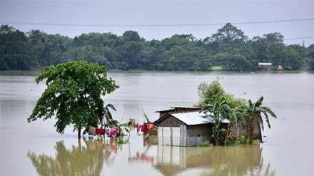 মারাত্মক স্বাস্থ্যঝুঁকিতে বন্যা দুর্গত মানুষ: দীর্ঘমেয়াদী পুষ্টিহীনতা ও দারিদ্র বৃদ্ধির  আশঙ্কা 