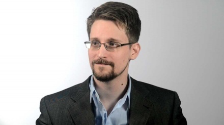 Snowden: Ekstradimi i Assange në Amerikë është shkelje e parimeve të të drejtave të njeriut