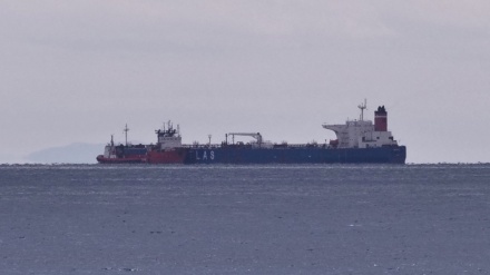 Pengadilan Yunani Batalkan Vonis Penyitaan Kapal Tanker Minyak Iran