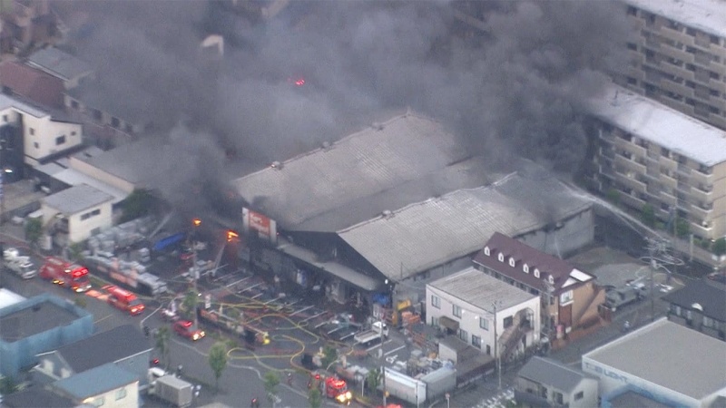 埼玉の建材店での火災