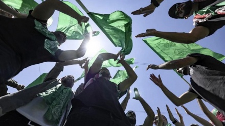 West Bank, manifestazione di studenti repressa da ... forze dell'ANP