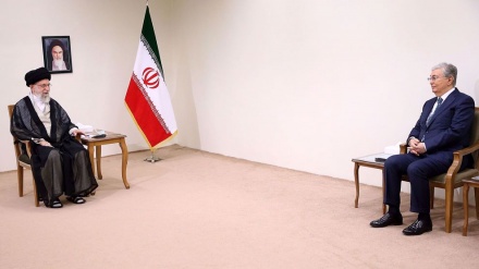 Ayatollah Khamenei: West uses issue of Ukraine to expand NATO