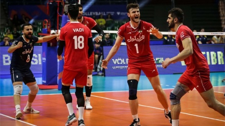 Fitore e fuqishme e kombëtares së volejbollit të Iranit ndaj Australisë