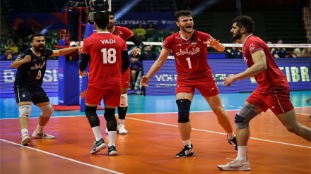 پیروزی مقتدرانه تیم ملی والیبال ایران مقابل استرالیا 		