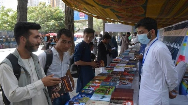 نمایشگاه خیابانی کتاب در کابل افتتاح شد