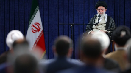 Revolutionsführer: Ergebnis des Widerstands des iranischen Volkes ist der Sieg